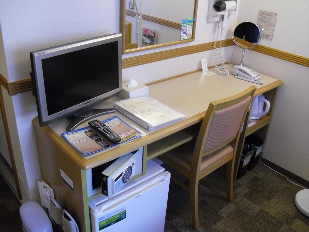 Toyoko Inn Shin-Osaka-Eki Higashi-Guchi Zewnętrze zdjęcie