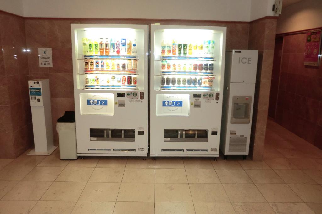 Toyoko Inn Shin-Osaka-Eki Higashi-Guchi Zewnętrze zdjęcie